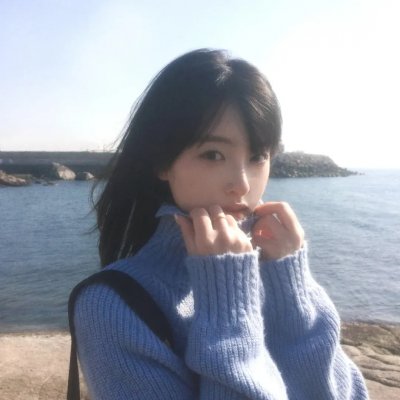 教堂幽灵 海报